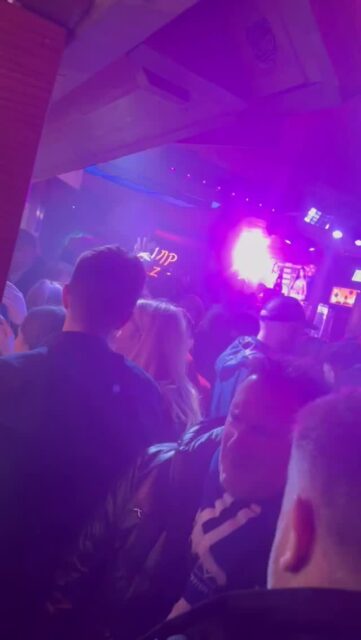 KIEZ ALM HAMBURG 🫶
GROßE FREIHEIT 39 A-B - 22767 HAMBURG - WIR SIND PARTY 🪩
DONNERSTAG - FREITAG & SAMSTAG AB 20 UHR - Wir freuen uns auf Dich! 
🌴 PARTY WIE AUF MALLE
🎙️ STÄNDIG LIVE ACTS 
🪣 SANGRIA AUS EIMER
🍺 3LITER SÄULEN
🍹 MISCHEN AUS MAẞKRÜGEN

KOMM IN DEIN #lieblingsclub !

#kiezalmhamburg #kiezalm #großefreiheit #reeperbahnhamburg kiez hamburg stpauli wirsindparty hamburgerkiez saufisaufi wirsindmalle wirsindparty malle mallorcaparty mallorcapartysdeutschland abfahrt hamburgmeineperle partybiszumabwinken sangria mallefieber party partyhard abriss saufisaufi moinmoin partyhamburg livemusic schlagermusik