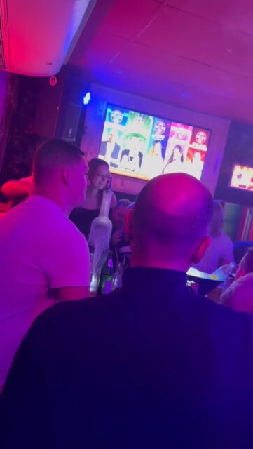 KIEZ ALM HAMBURG 🫶
GROßE FREIHEIT 39 A-B - 22767 HAMBURG - WIR SIND PARTY 🪩
DONNERSTAG - FREITAG & SAMSTAG AB 20 UHR - Wir freuen uns auf Dich! 
🌴 PARTY WIE AUF MALLE
🎙️ STÄNDIG LIVE ACTS 
🪣 SANGRIA AUS EIMER
🍺 3LITER SÄULEN
🍹 MISCHEN AUS MAẞKRÜGEN

KOMM IN DEIN #lieblingsclub !

#kiezalmhamburg #kiezalm #großefreiheit #reeperbahnhamburg