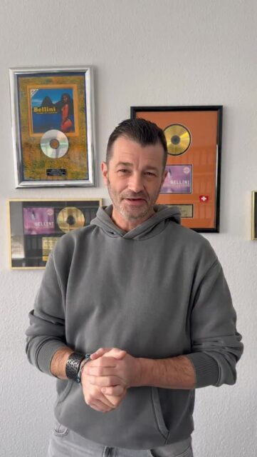 🌼 DREWS - CORDALIS - PETRY 🎙️ LIVE AUF DEM KIEZ ALM TRUCK NR 4 & AUF DER KIEZ ALM AFTERSHOW PARTY 2026 NACH DEM SCHLAGERMOVE 🌼 @ichbinjoelina - @lucascordalis & @achimpetry AM SAMSTAG DEN 04.07.2026 😍 ! 🎫 Tickets findet ihr auf unserer Seite www.Kiez-Alm.de in unseren Shop
Unser DJ Team @dj_cashi_offiziell - @djxaver_official - @dj_gary_offiziell & @mona_milaj werden alles geben um Euch zu Unterhalten und gemeinsam die Alm und den Truck zum WACKELN bringen 🤩
KOMM IN DEINEN #lieblingsclub !
#kiezalmhamburg #kiezalm #großefreiheit #schlagermove